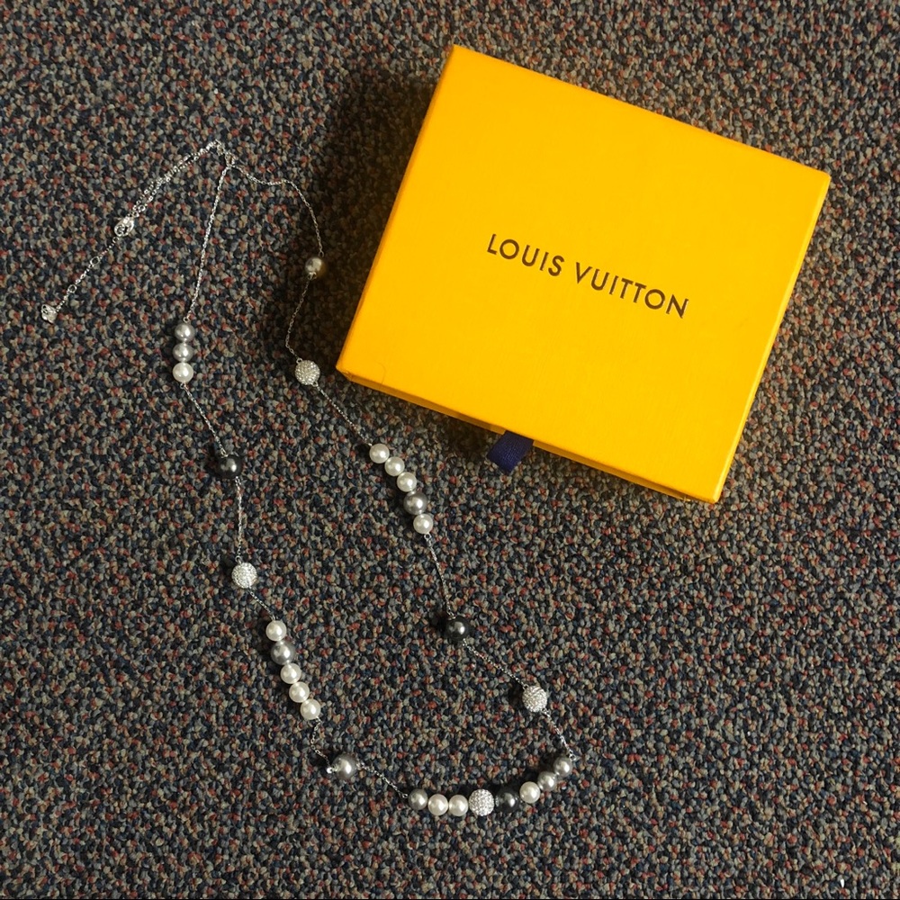 Swarovski Pearl Necklace